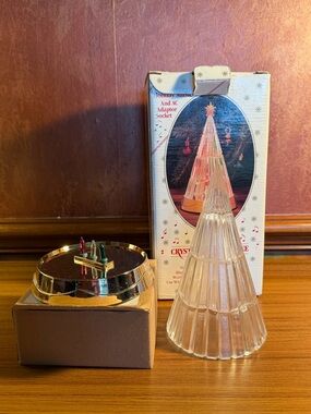 Vintage Elegant Crystal Holiday Tree Twinkling Colored Changing Lights Musical